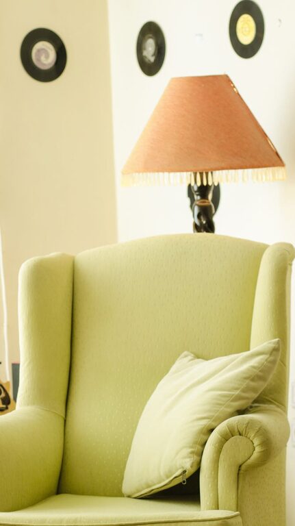 Simple Tips for Creating a Cosy and Inviting Living Room Space