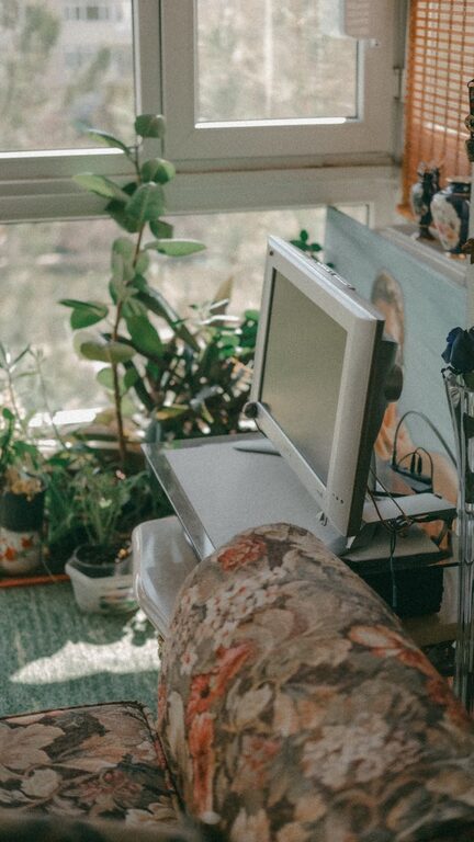 Tips for Creating a Relaxing Home Environment to Improve Your Wellbeing