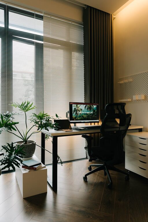 Tips for Creating a Relaxing Home Workspace to Boost Productivity and Wellbeing